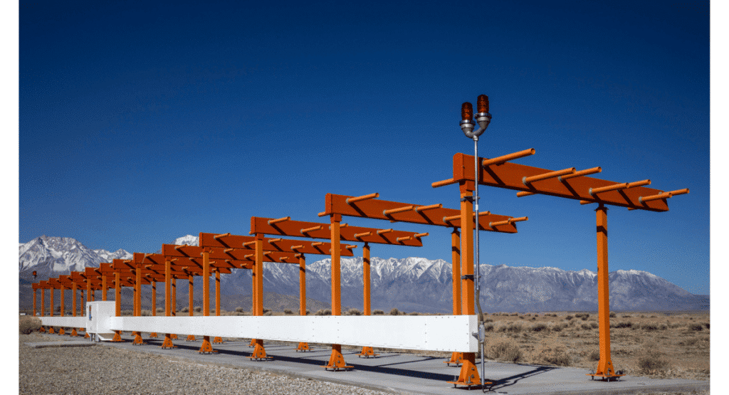 view of localizer antenna in front of mountains